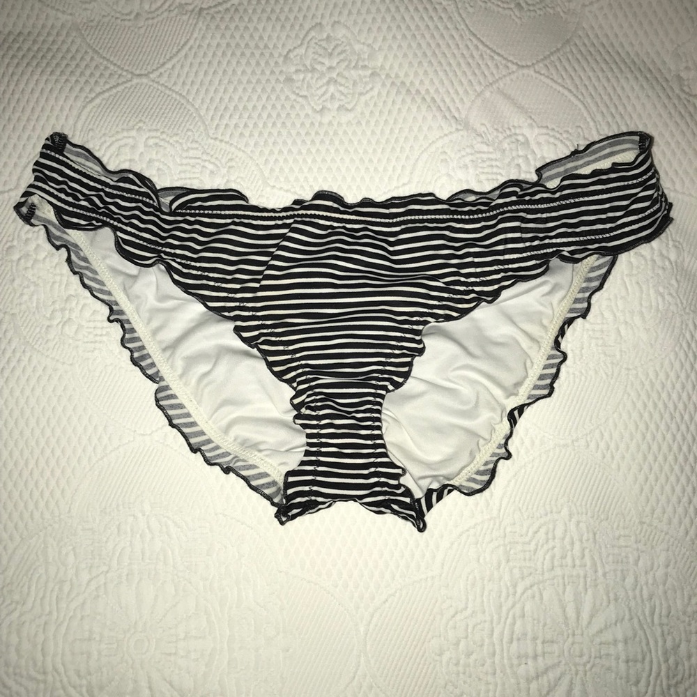 Victoria Secret Cheeky Bottoms
